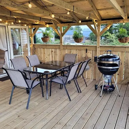 シャレー Immaculate 3-bed House With Stunning Views Lettermacaward