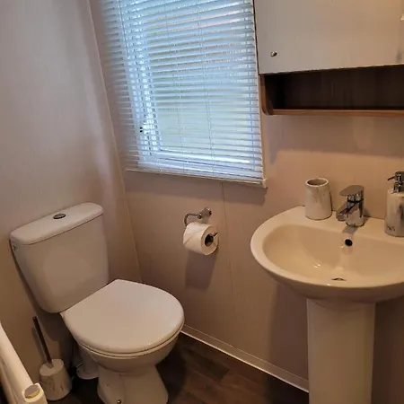 Chalet Immaculate 3-bed House With Stunning Views
